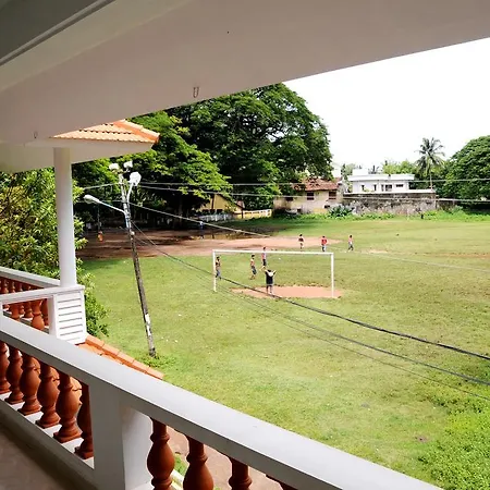 Hebron Inn Kochi Exterior photo